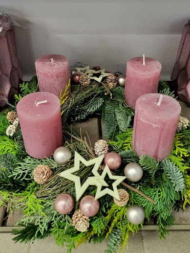 Weihnachtsdeko Blumenkränze Hannover